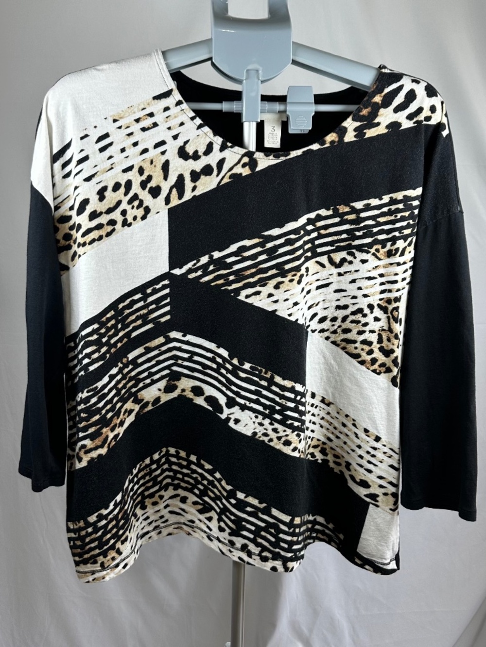 Zenergy By Chico, Size 3, Black, White, Brown, Split Back, 3/4 Length Sleeves